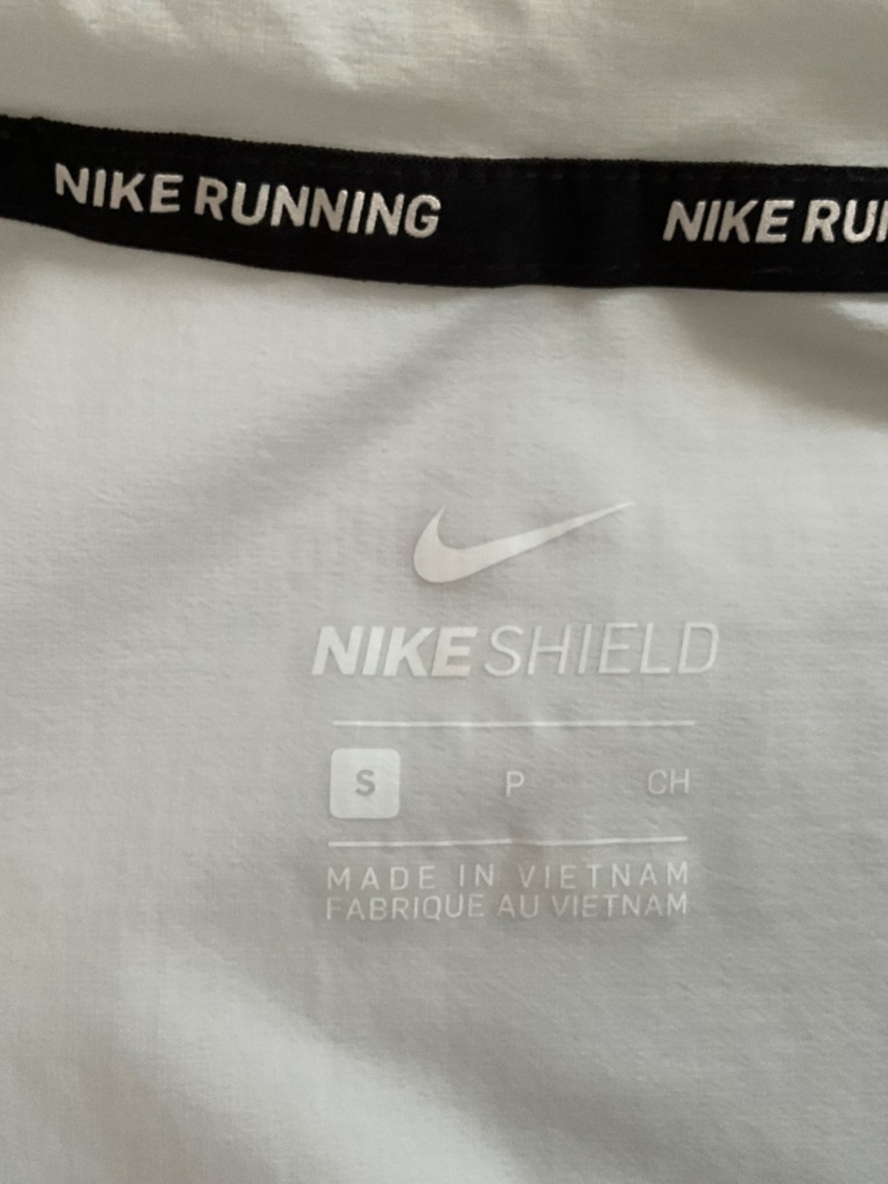 Nike Women's Running Shield Jacket Sz S White Packable Windbreaker Gorpcore - Picture 4 of 16